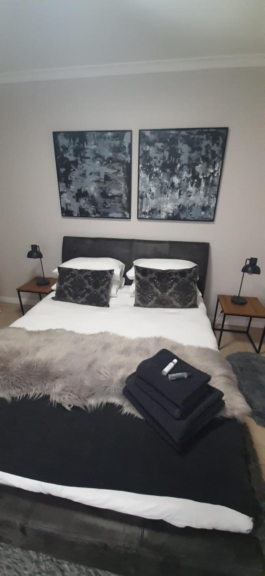 Beachview Guest Suites Port Elizabeth Exterior photo