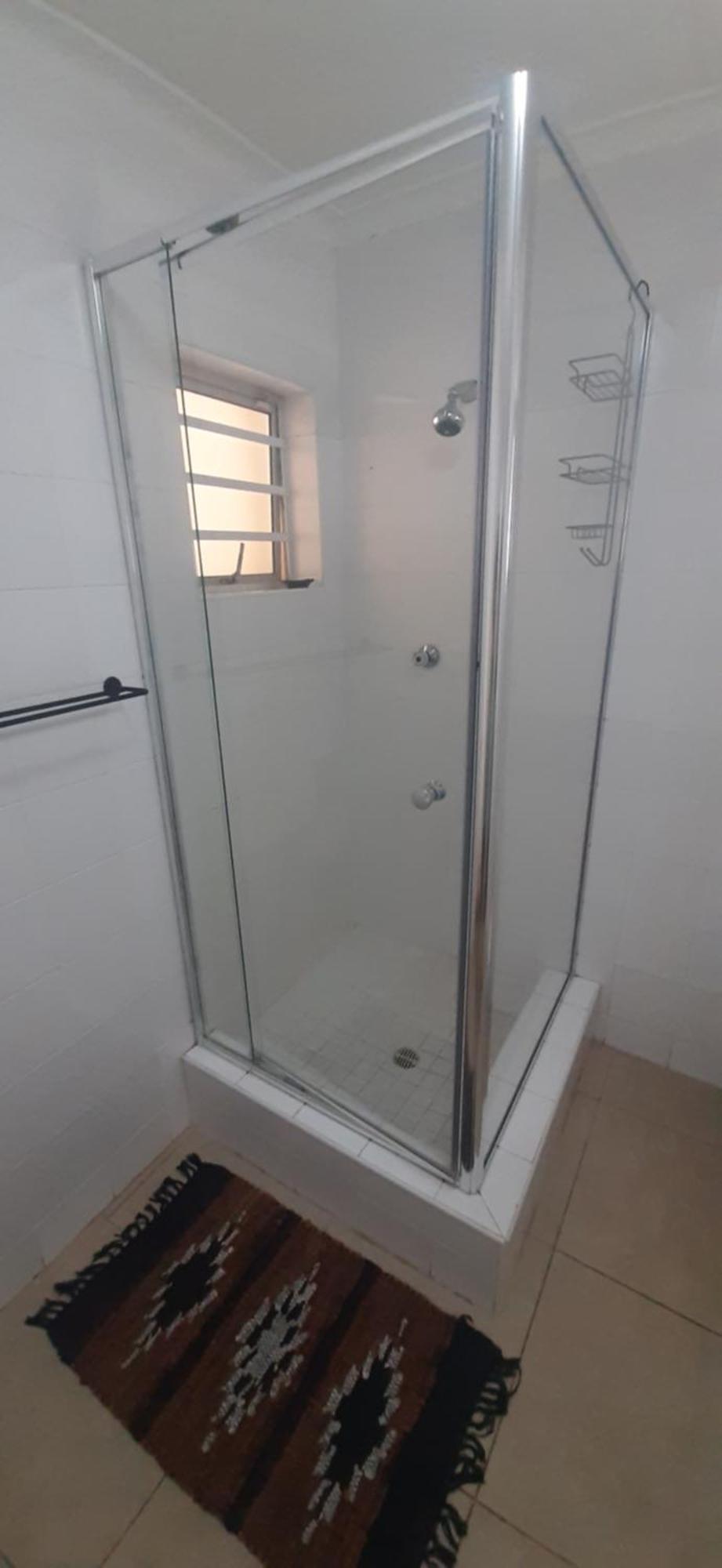 Beachview Guest Suites Port Elizabeth Exterior photo